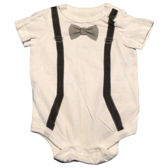 Lot of 4 Infant Size 0-6 months One Piece Nike, Circo, & Jumping Beans Outfits - Picture 6 of 9